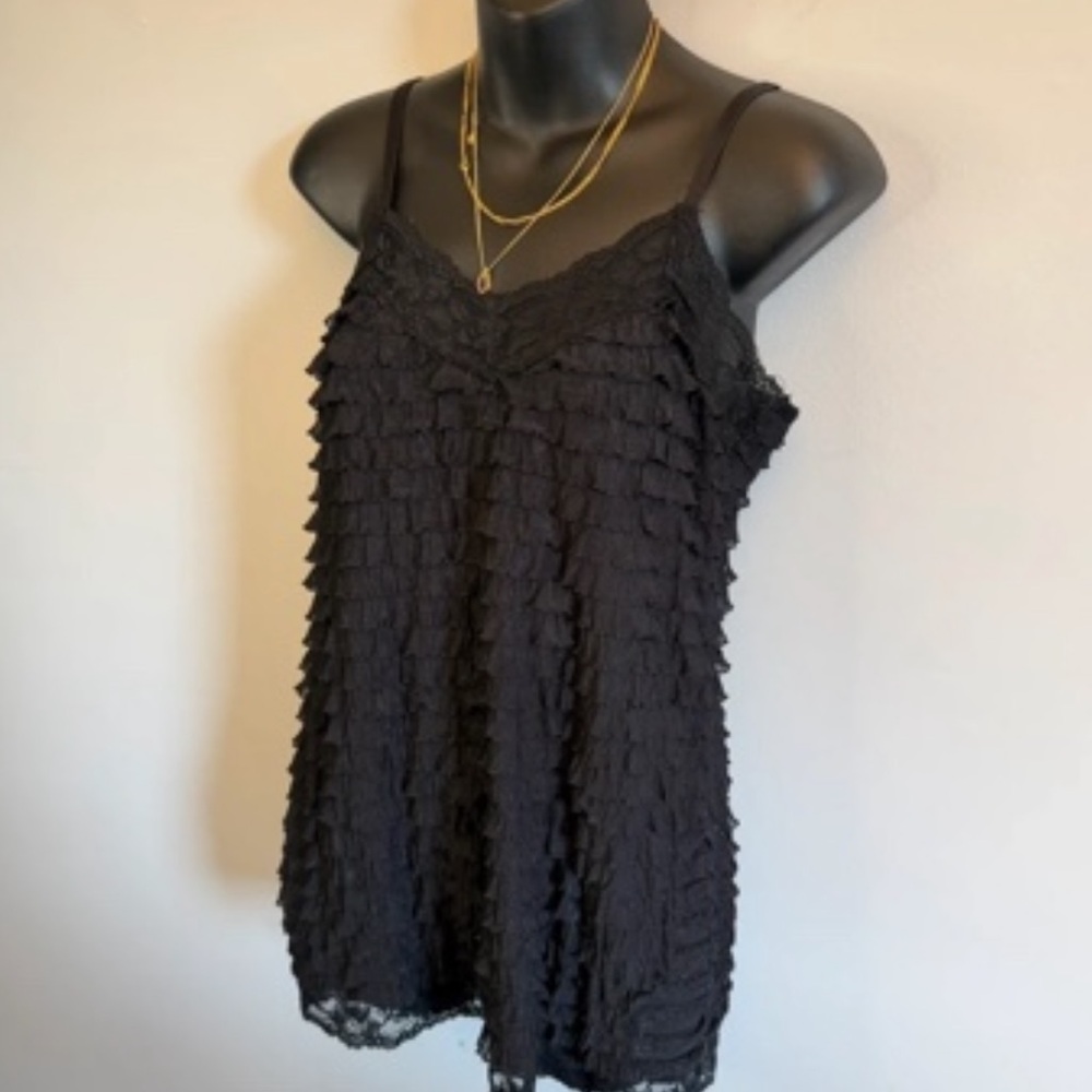 Black Ruffled Lace Trim Cami Top - Picture 3 of 5